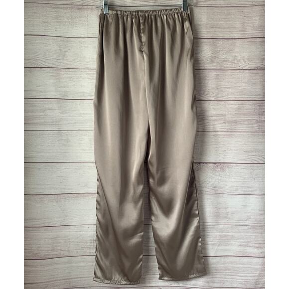 Vintage Secret Treasures Sleepwear Pajama Set Button Up Top and Pants Size Large - Picture 6 of 15